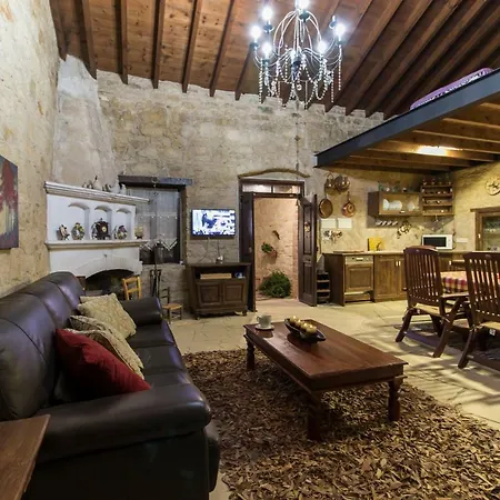 Dioni Palace By Agroholidays Chalet *
