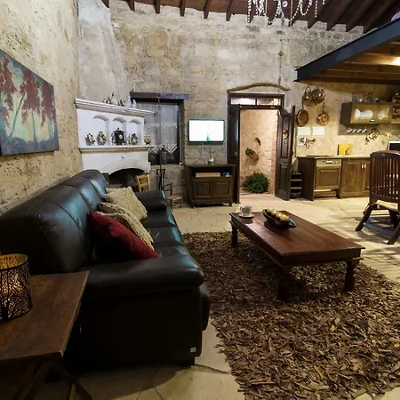 Dioni Palace By Agroholidays *