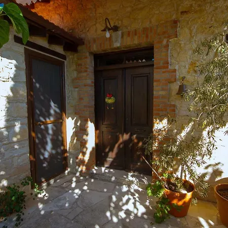Dioni Palace By Agroholidays