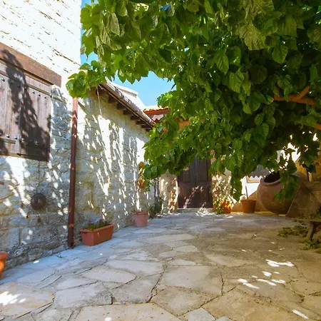 Dioni Palace By Agroholidays